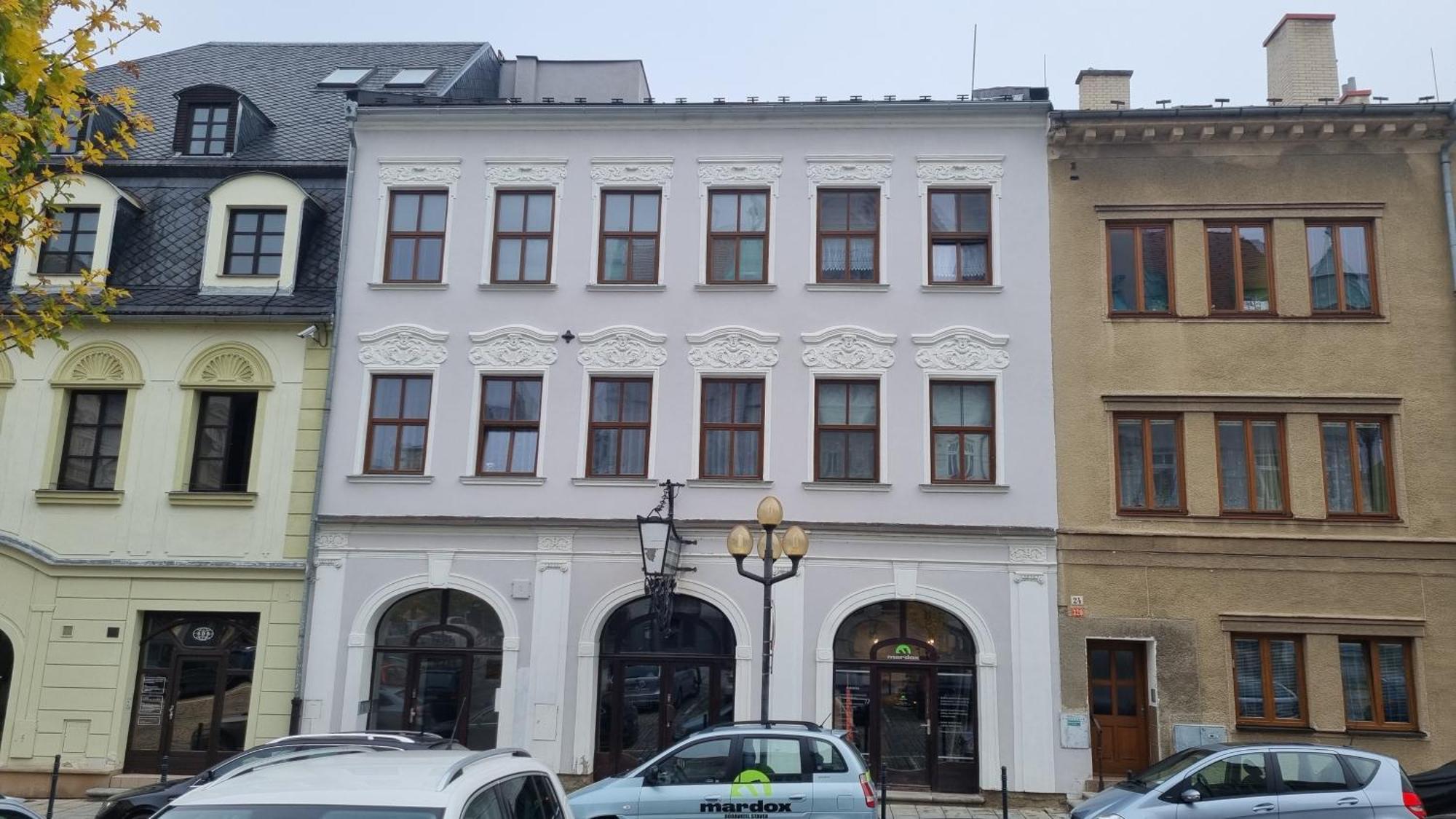 Apartmany Na Namesti 顺佩尔克 外观 照片